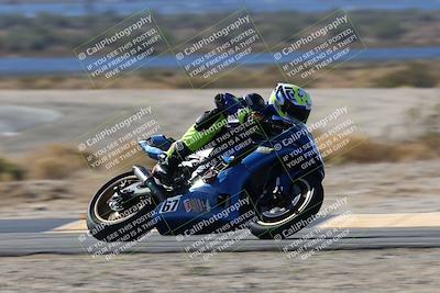 media/Nov-16-2025-Race Pace (Sun) [[8c5fa54630]]/Verified Riders/3-Turn 14 (1045am)/